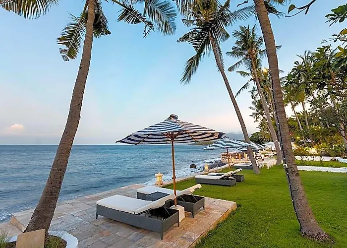Kanna Seafront Estate ホテル バリ島