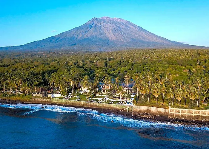 Kanna Seafront Estate ホテル バリ島